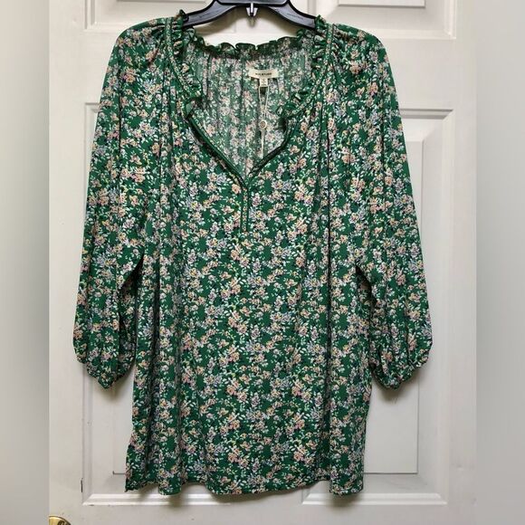 MAX STUDIO TOP TUNIC SIZE 1X GREEN FLOWERED V NECK 3/4 SLEEVES PULL OVER - Picture 1 of 7
